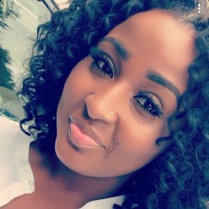 Meet your Posher, Tanosha